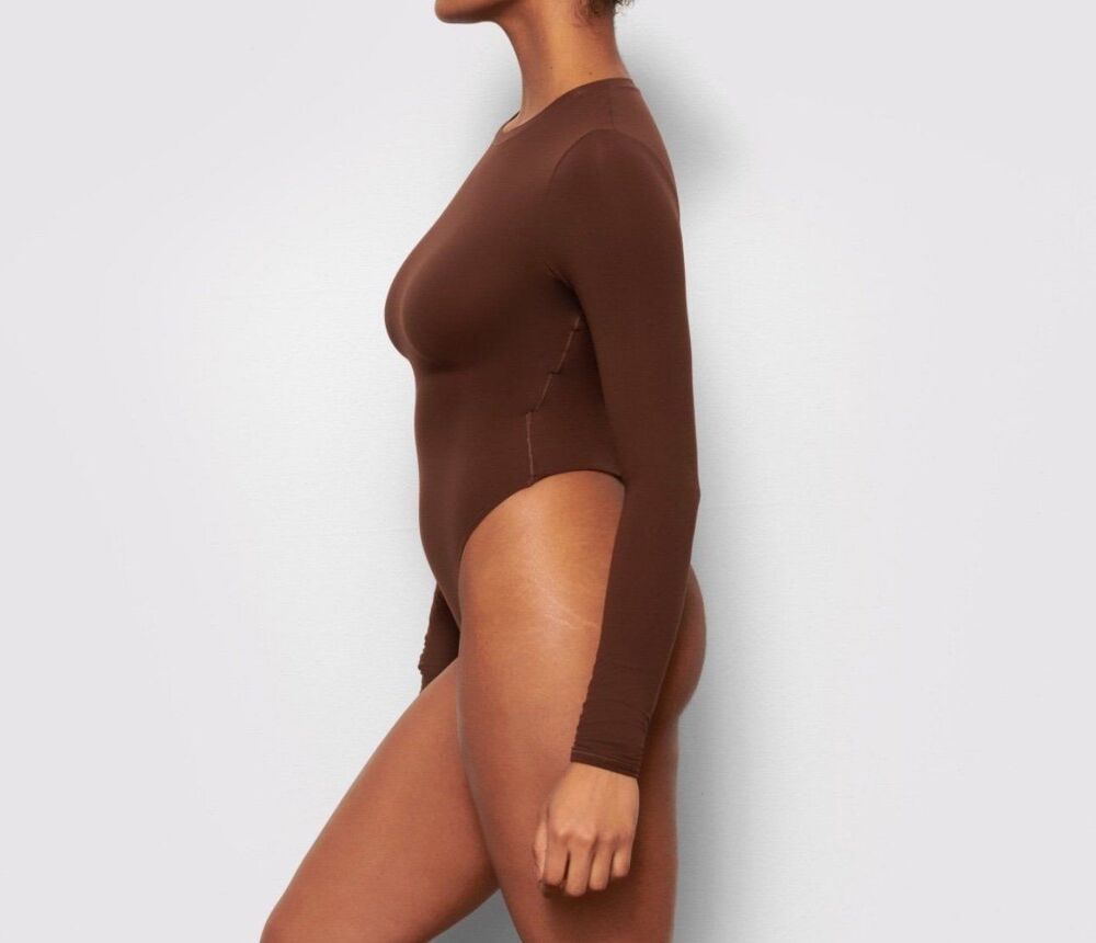 Skims Fits Everybody Long Sleeve Bodysuit - Picture 4 of 7
